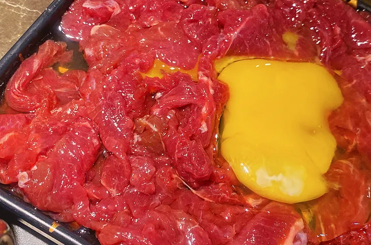 內湖火鍋推薦│柳記螺螄粉火鍋，訂位即送海鮮，當月壽星滿額霸氣贈送海鮮塔