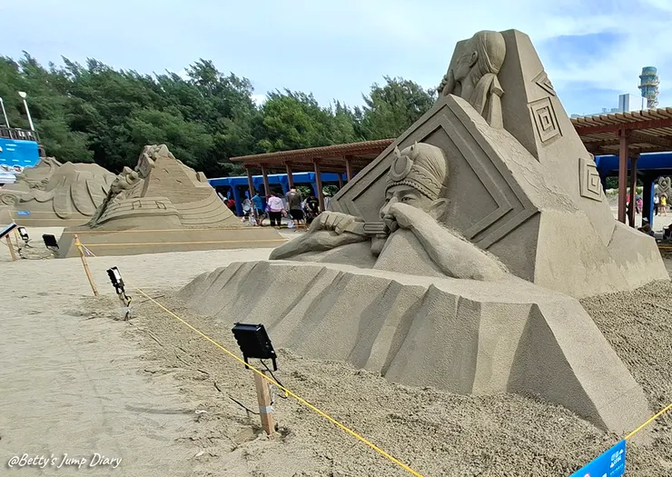 ▲2025苗栗「通霄沙雕藝術節」逍遙沙城/圖片來源：Betty's Jump Diary