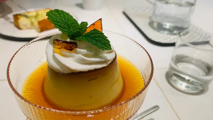 還是偏愛這種綿密口感的布丁。