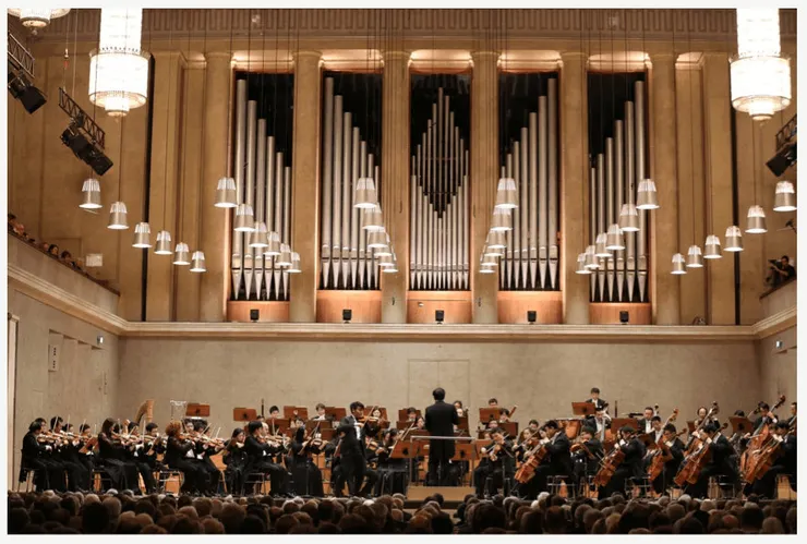 創立於1879年的上海交響樂團