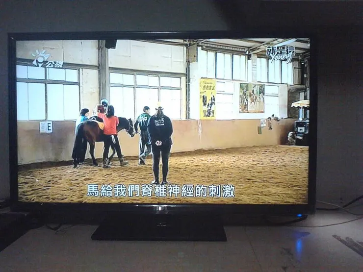 2016祐參與馬場拍攝的推廣影片。室內場地對於這些孩子來說非常重要。
