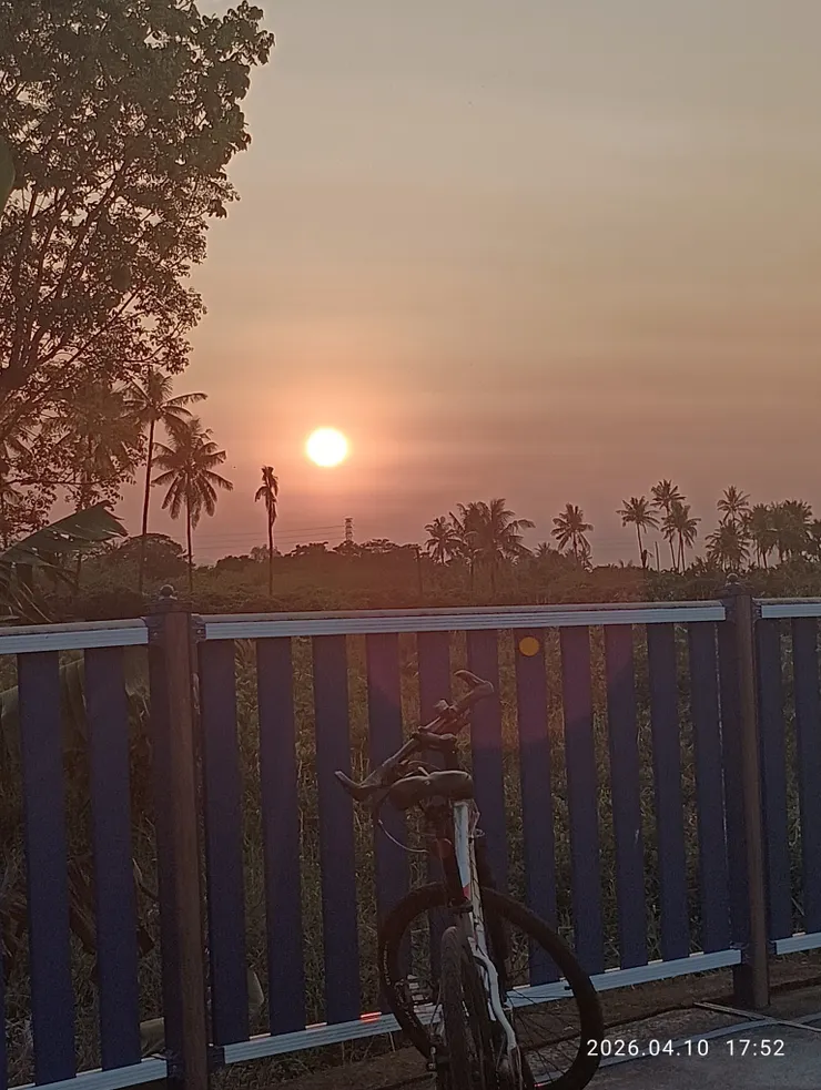 物我兩忘長天慕，皆自拍攝