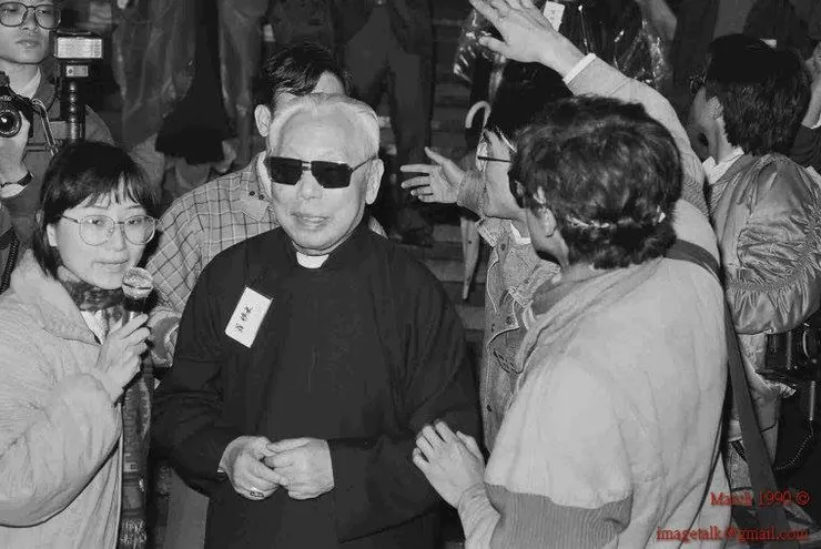 輔大羅光校長至廣場肯定學生運動1990.03.20