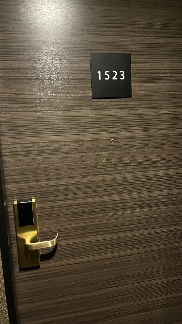 在APA就滿容易住到高海拔房間的。