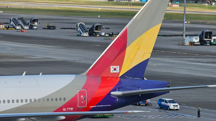 這是韓亞航的波音B777客機!