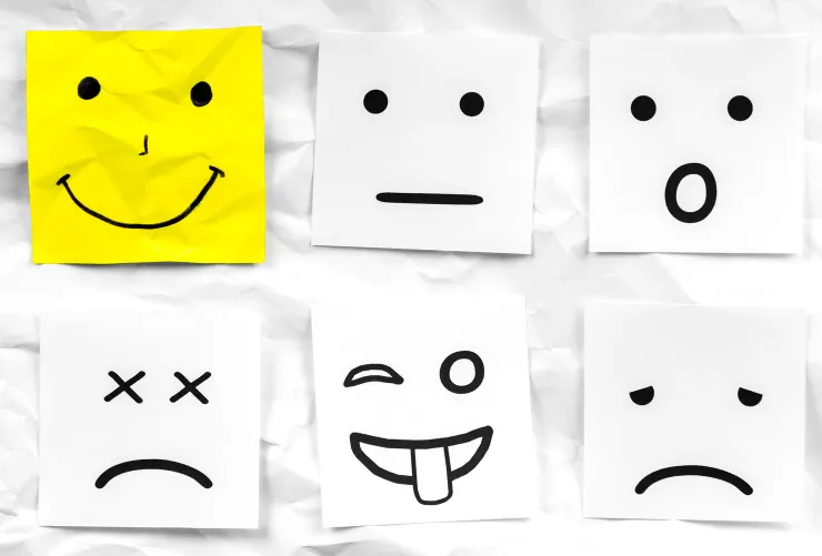 你知道嗎？某些情況下，你是有機會控制自己情緒的，換個角度看待事情就可以了！ - Freepik