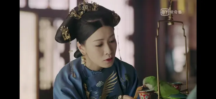 《延禧攻略》中的繼皇后與鸚鵡