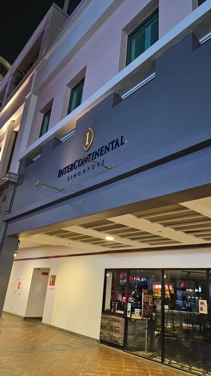 新加坡洲際酒店的側門!