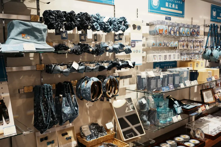 拉拉熊專賣店的商品種類也不少