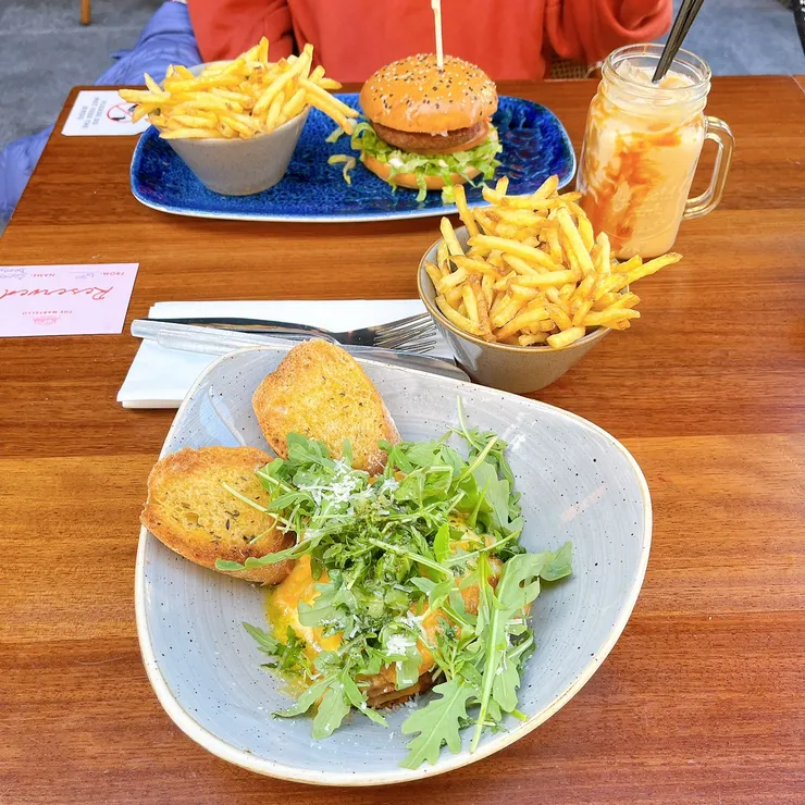 肉醬千層麵&薯條