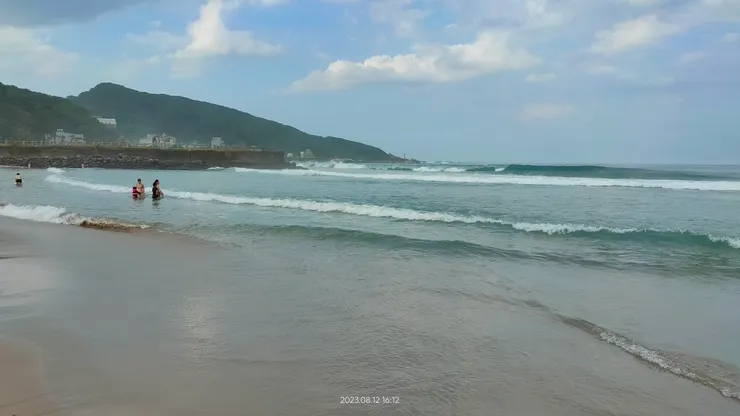 可以聽見大海在哭泣