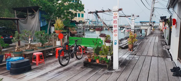 姓林橋的入口活潑有趣