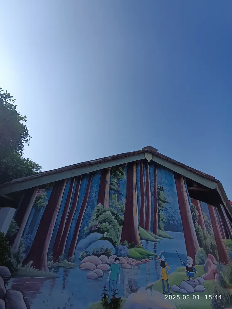 竹田鄉美崙村老夫子彩繪，自拍攝