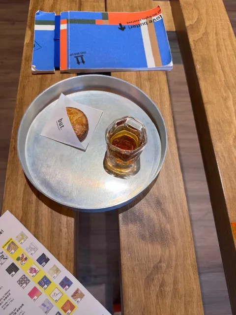 refreshment, photo by bookarchery