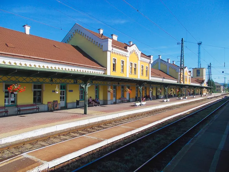 Szerencs train station