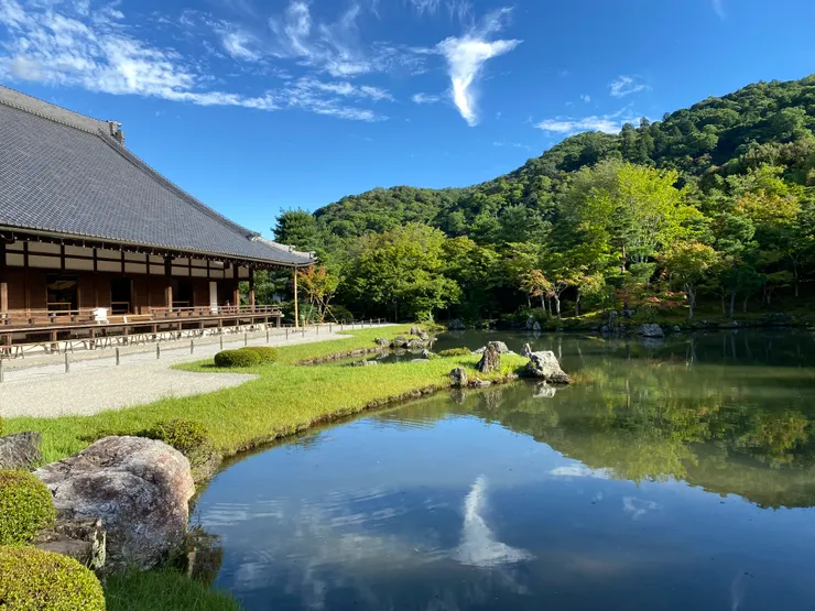 曹源池庭園美成這樣~
