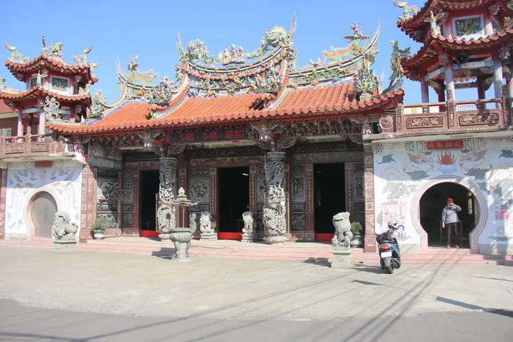 鹿港洋厝聖安宮