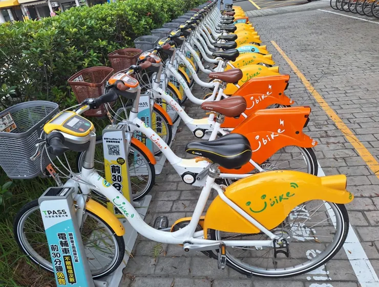 一卡通和信用卡都能使用