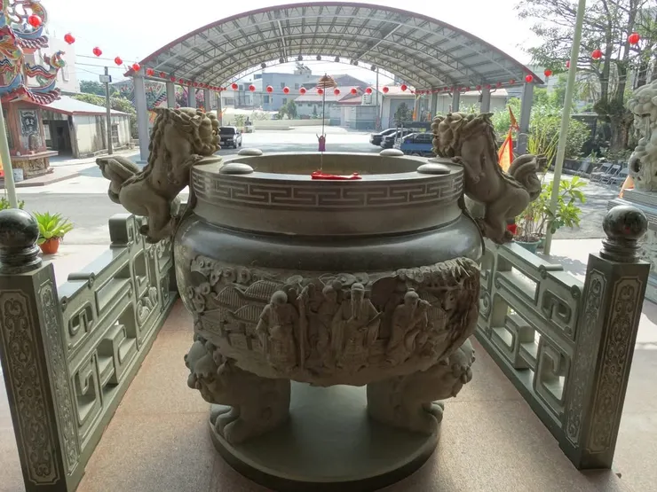 造型獨特的天公爐(圖片截圖於網路)