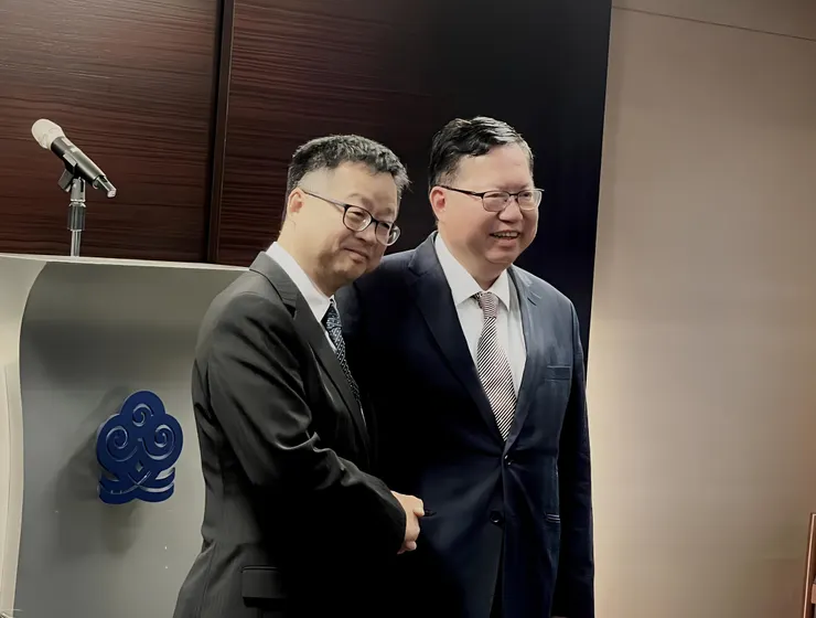 鄭文燦在卸任行政院副院長後，被發配邊疆至海基會擔任董事長。圖片來源：鄭文燦/Facebook