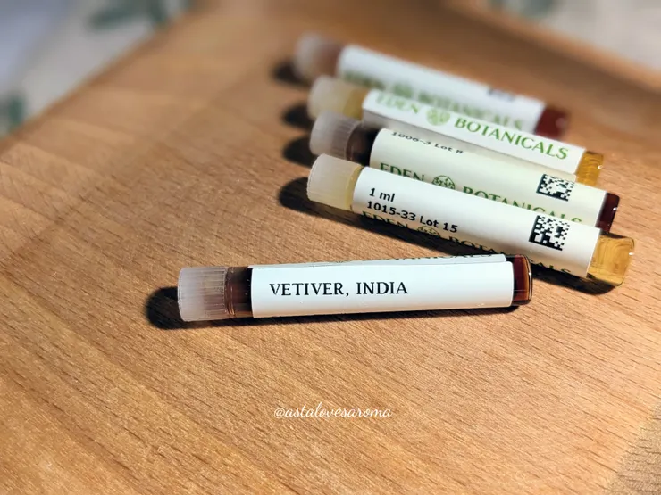 印度 岩蘭草精油