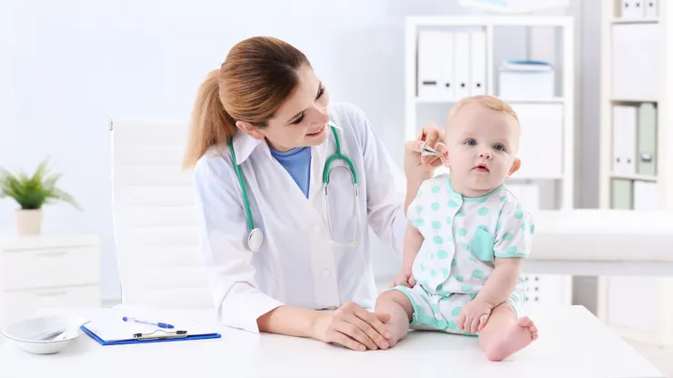 小孩出生後,打疫苗、看病拿藥的花費不少