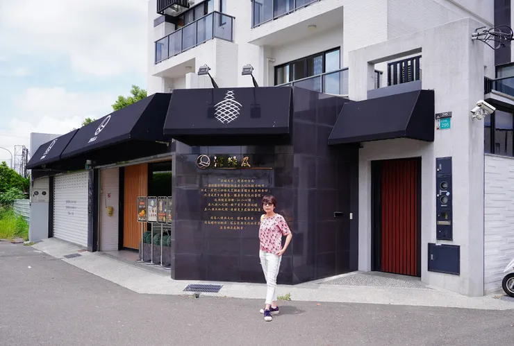 深緣及水烘焙坊嚴然是關廟的景點之一