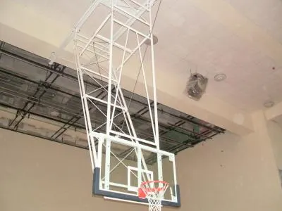 電動吊掛籃球架