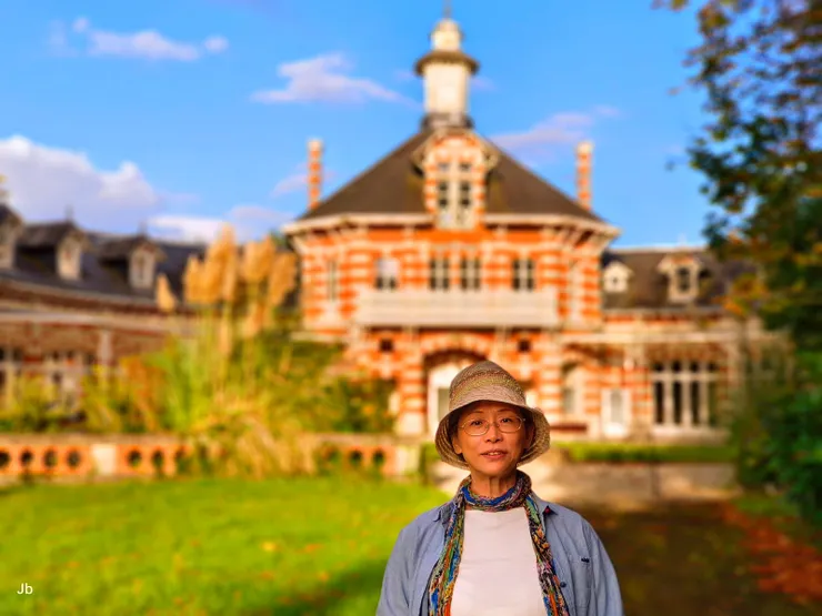 【民宿華美莊園廣袤歷史頗悠久！這是隔天下午和老婆逛莊園的景況，夕陽正美。】