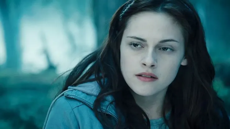 《暮光之城》劇照,女主角貝拉由克莉絲汀・史都華飾演。