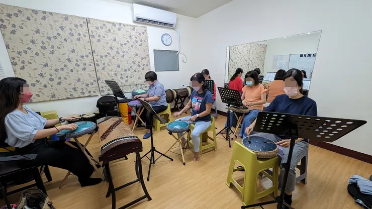 台南成人音樂課程推薦【琴芸韻音樂中心】成人空靈鼓，學起來太有
