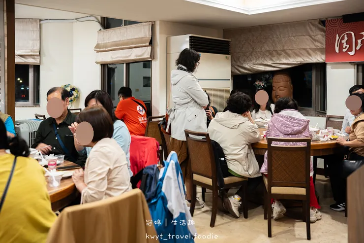 [2026台南過年聚餐餐廳]周氏蝦捲國宴廳，每人600元吃遍12道國宴級台南小吃美食！新春開運年菜開箱，帶長輩吃飯超有面子