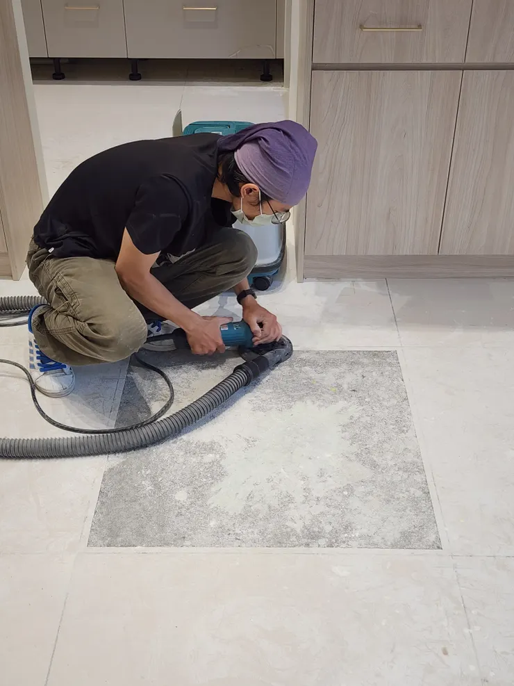 整地師傅很細心的幫我調整地坪