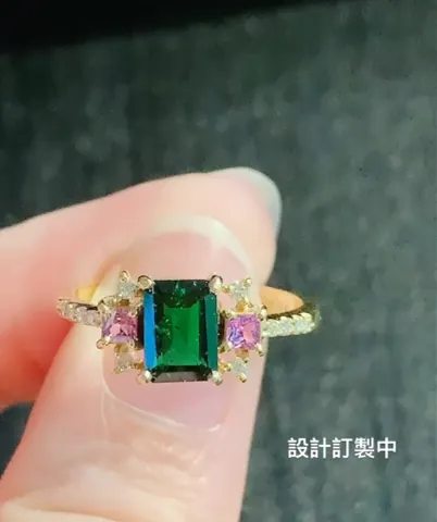 手工沙弗萊戒指 歡迎聯繫我們為你專屬設計