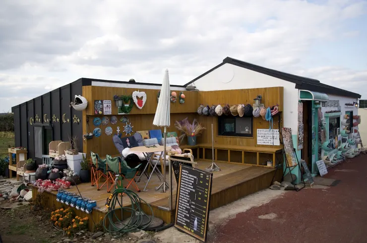 島上可愛的小店（Zeric Huang 攝）