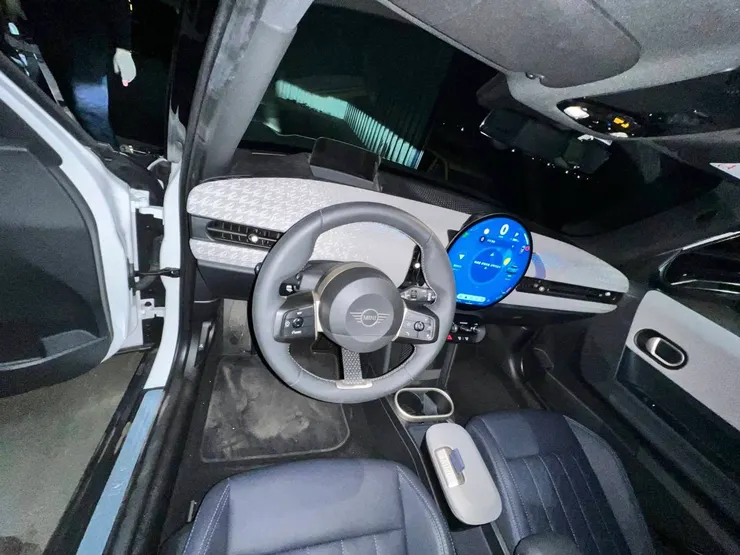 韓國MINI中古車內裝