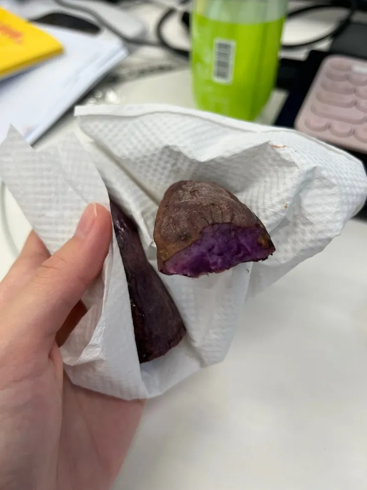 好吃的地瓜～終於記得拍照。