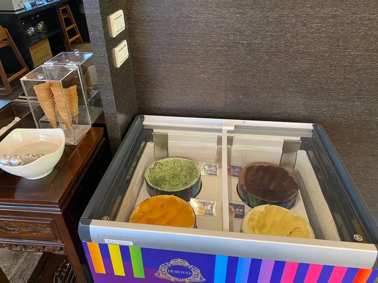 很難得看到民宿早餐就有供應冰淇淋