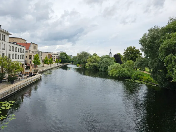 河流為城市風貌之一