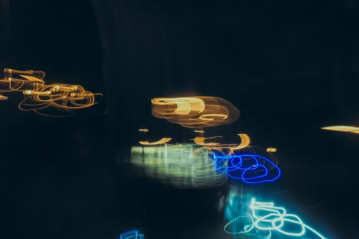 舞動的手持殘影