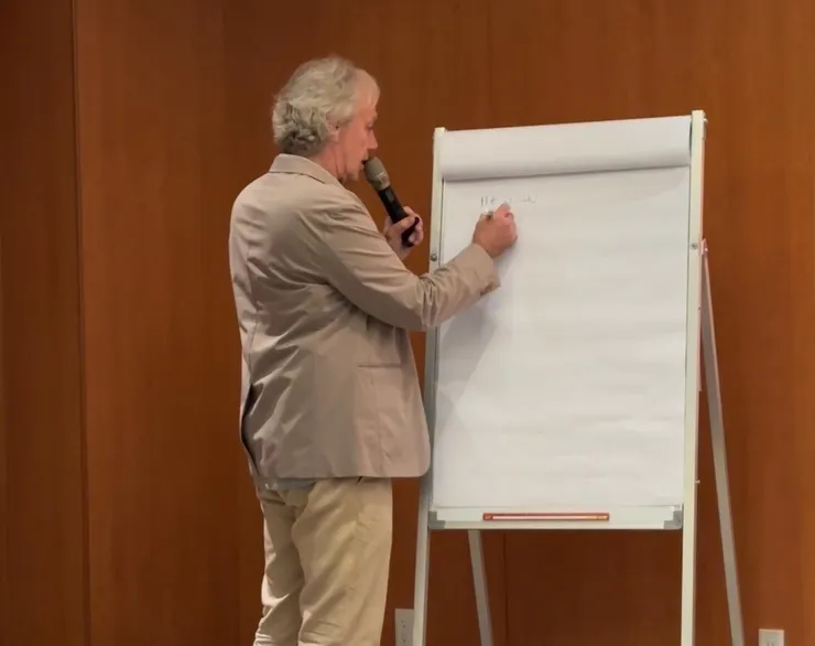 「你會如何設計一款眼淚的味道？」