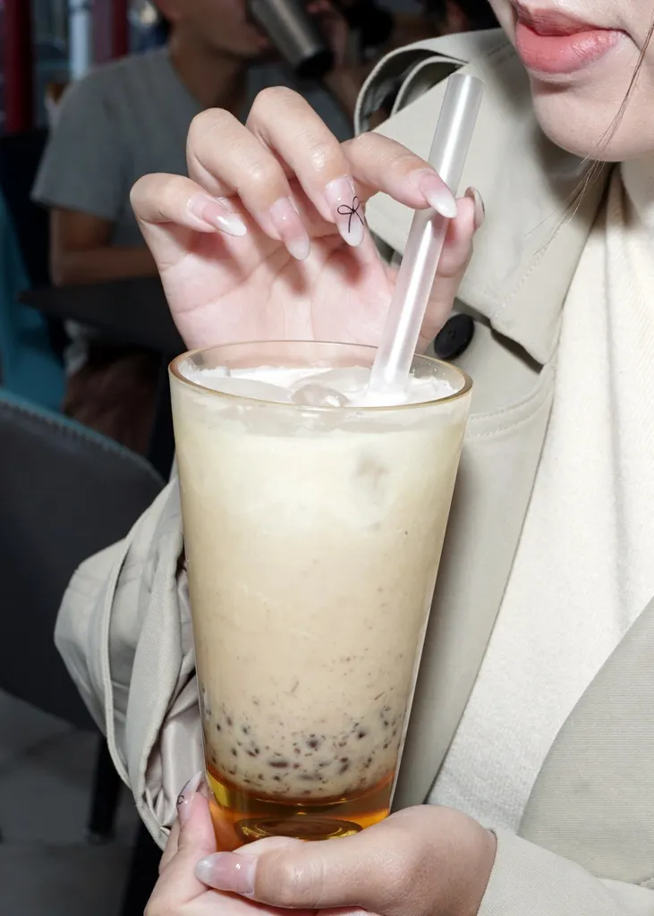 高雄楠梓智勝所香港餐廳:香港簡餐,道地港味一吃就愛上!麻辣肉