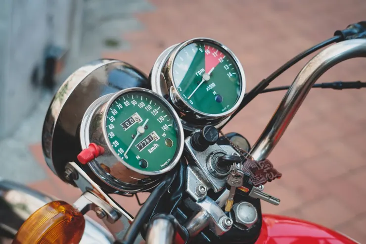 從G與H開始採用的大綠底錶