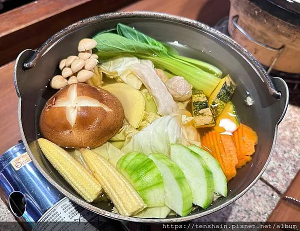 【豚野日式炭火燒肉-內湖店】