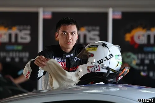 Hank賽車日記2 – 與GMS特波車隊征戰大鵬灣