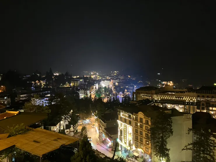 晚上上去看的樣子