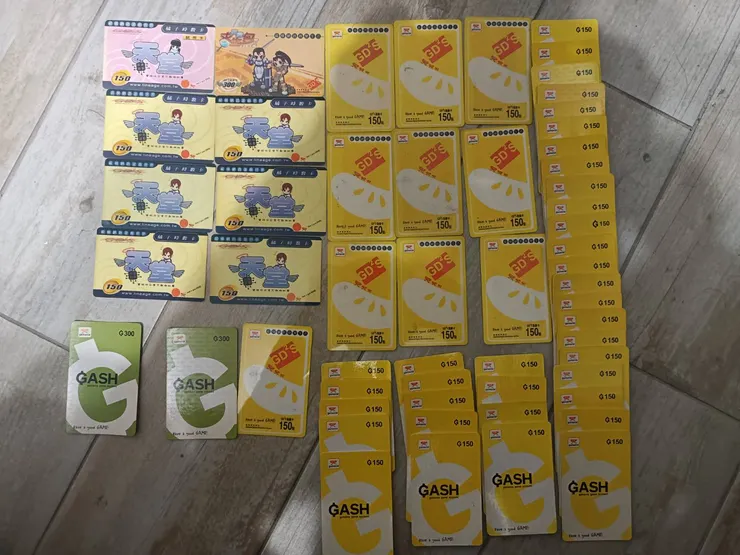 從這也可以看出我是很早期的玩家,這些點卡只是冰山一角