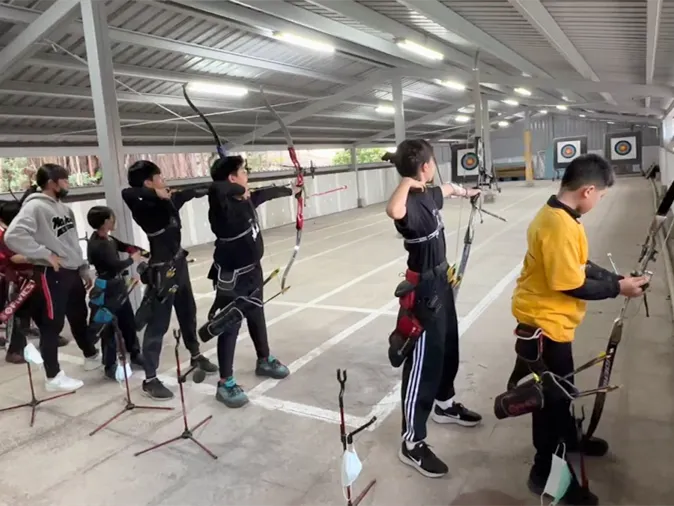 射箭隊比賽前分組練習