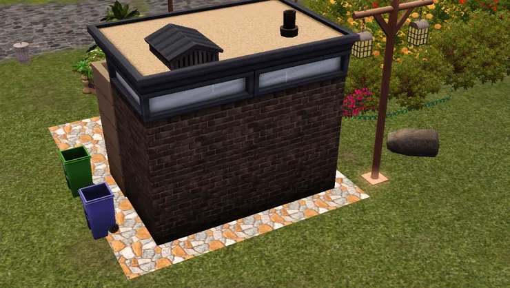 沒有人留意過公廁的背面吧。