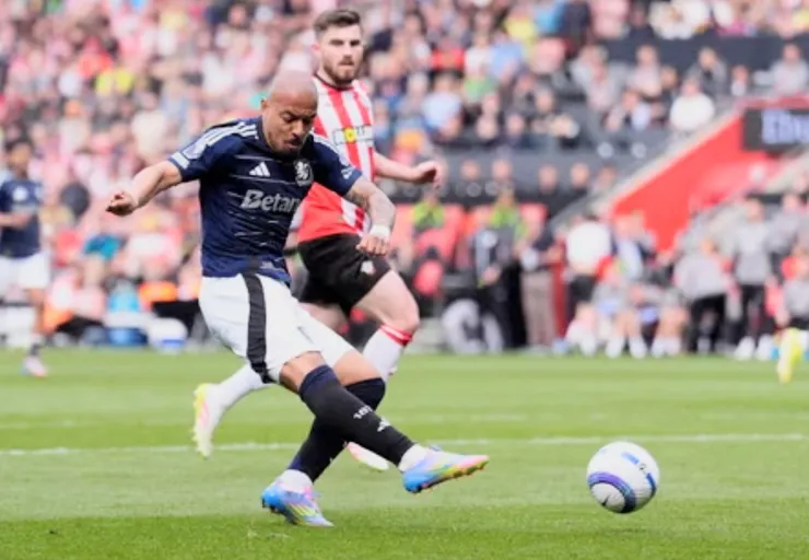 馬倫抽射破網助阿士東維拉領先2:0